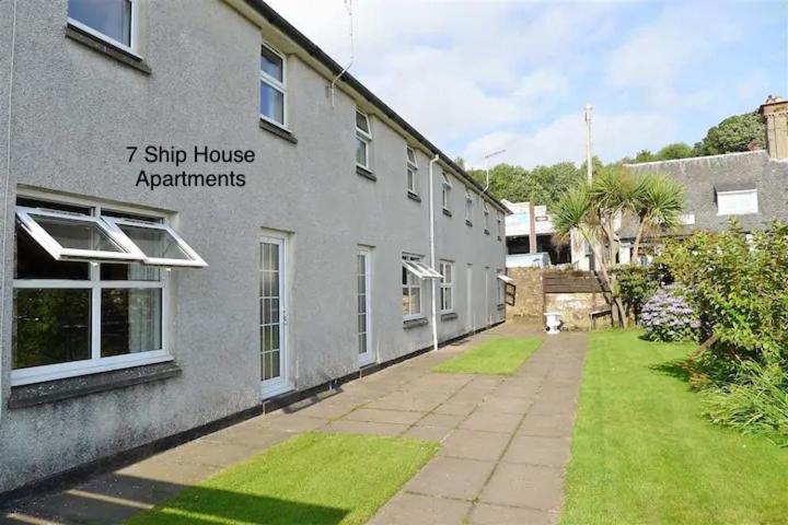 Cosy Cottage With Sea Views Close To Local Shops. Lamlash ภายนอก รูปภาพ